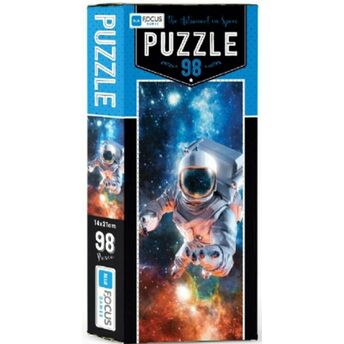 Bleu Focus The Astronaut In Space - Puzzle 98 Parça