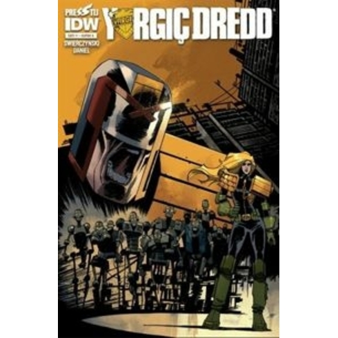 Yargıç Dredd 11: Kapak A Duane Swierczynski